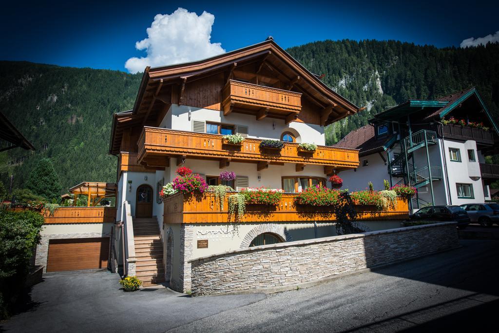 Hotel Moroder Haus Mayrhofen Exterior foto