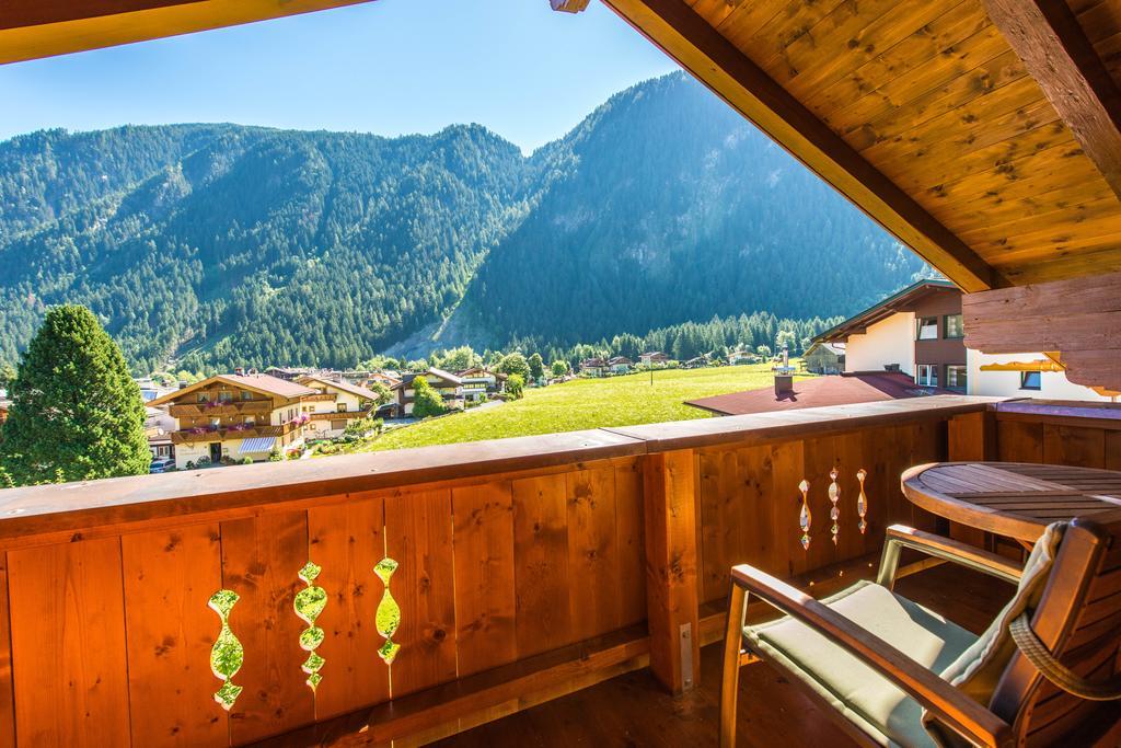 Hotel Moroder Haus Mayrhofen Exterior foto